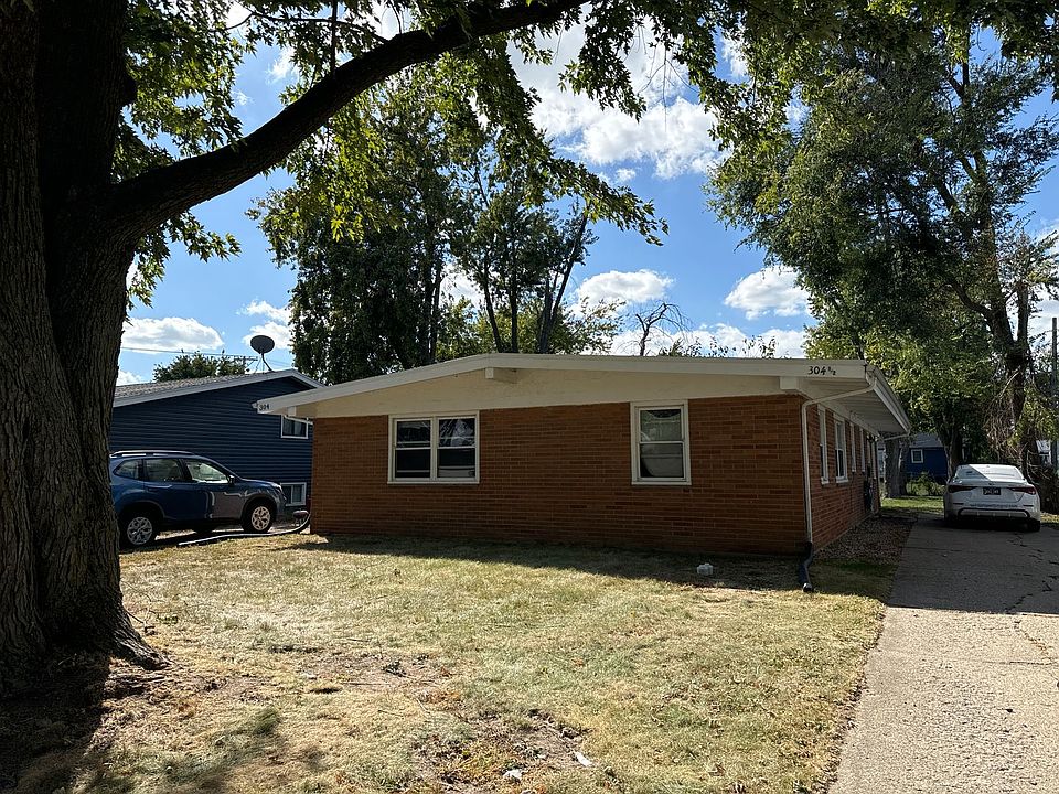 1st image of 304 8th Ave #1/2