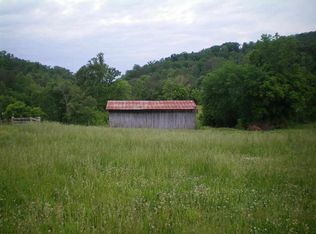 1935 Ballplay Rd, Madisonville, TN 37354