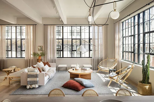 Sold by Sotheby's International Realty | media 1