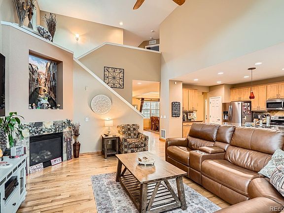 3rd image of 15056 Fillmore Way