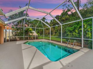 820 SW Tamarrow Pl, Stuart, FL 34997