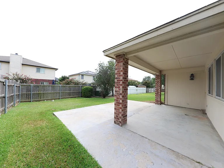 1804 Lobrecht Ct — Photo 26