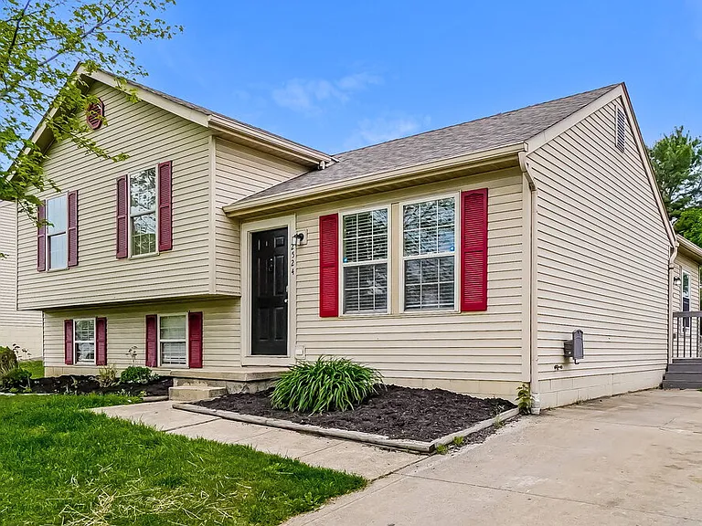 2524 Bridlewood Ct — Photo 5