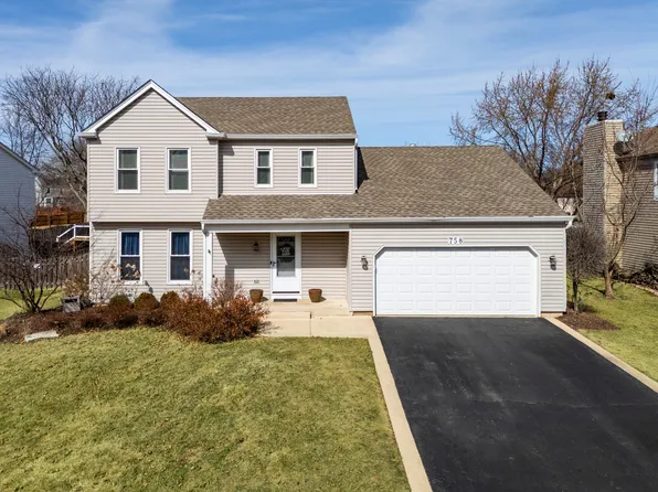 758 Hickory Ln, Carol Stream, IL 60188