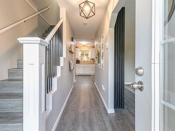 4th image of 2330 Whitney Rd