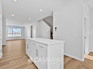 21043 25th Ave NW, Edmonton, AB T6M2M7