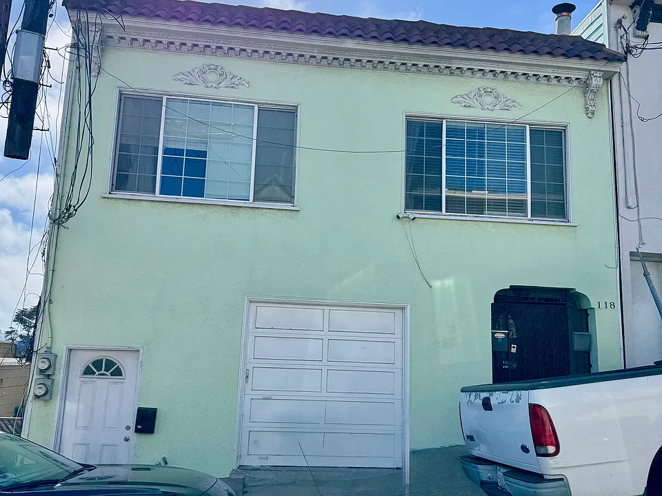 118 Porter St #1