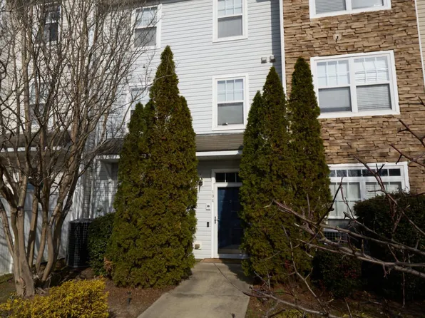 411 Coalinga Ln, Raleigh, NC 27610