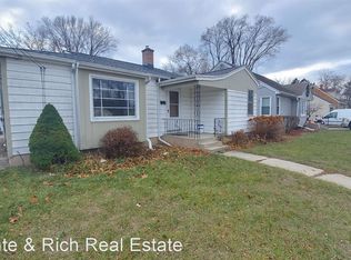 1407 79th St, Kenosha, WI 53143