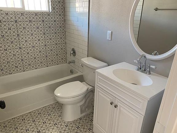 4th image of 316 S 11th St APT 2