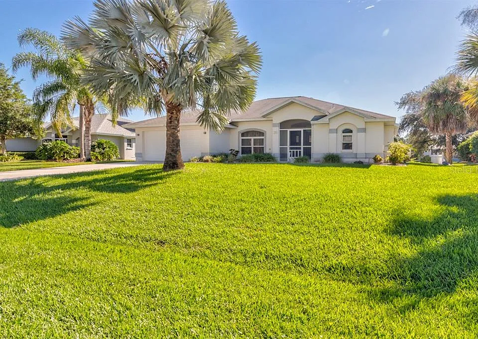 26 Long Meadow Ln