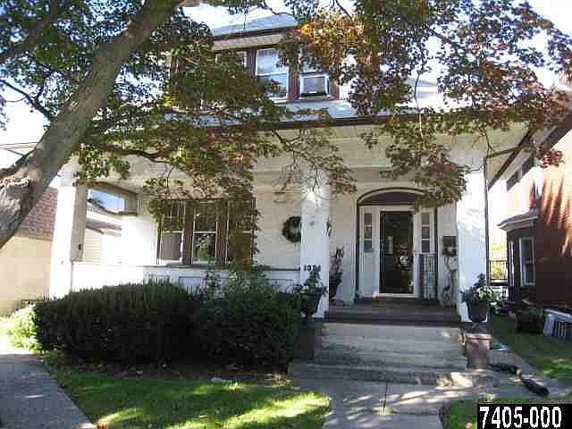 1st image of 1321 E Market St
