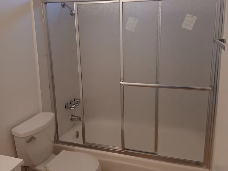 1480 N Palm Ave #D — Photo 23