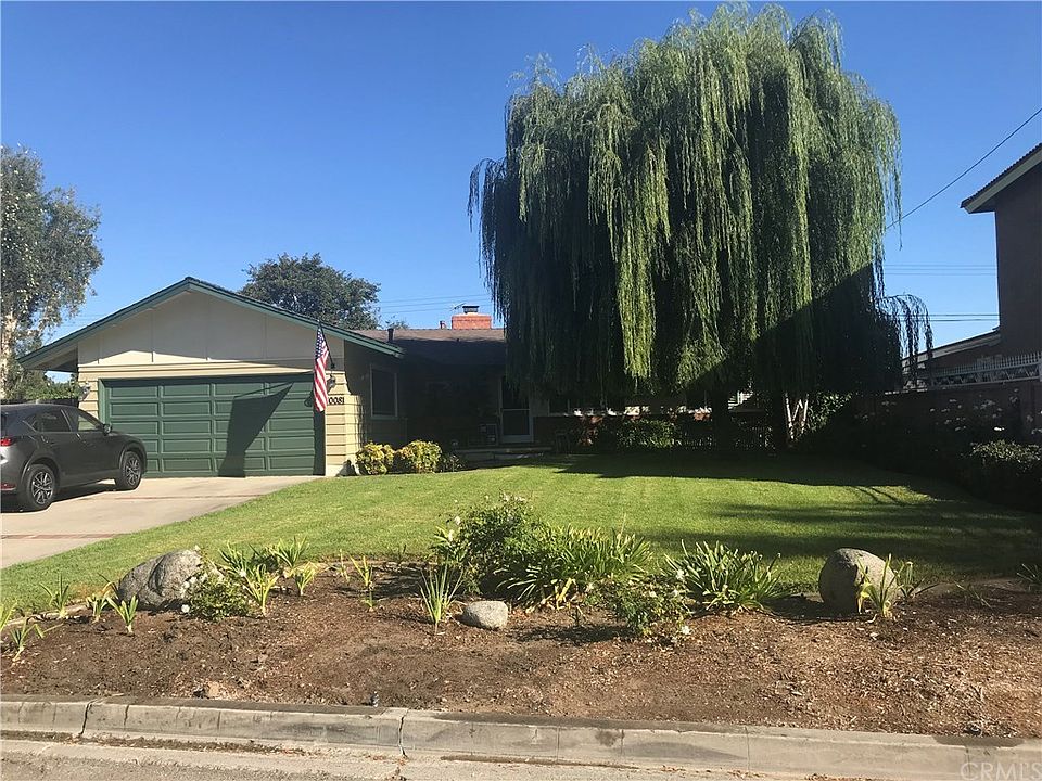 1st image of 10081 Edgewood Ln
