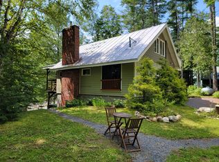 1005 Jordan Sq, Kingfield, ME 04947