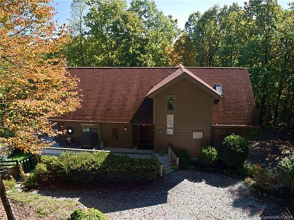 5th image of 828 Faircrest Ln