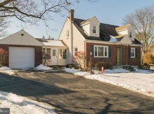 552 Meetinghouse Rd, Harleysville, PA 19438