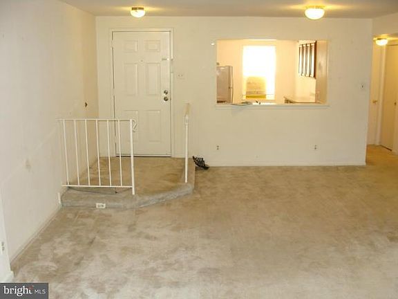 3rd image of 20305 Beaconfield Ter APT 101