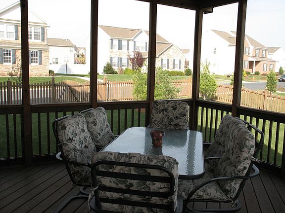 Screened Porch
