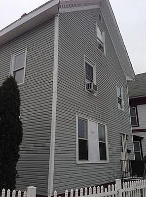 3rd image of 329 Essex St