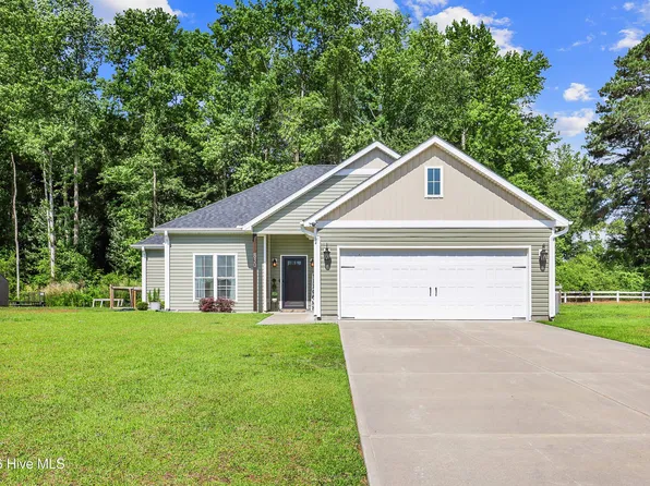 830 Bright Leaf Road, Kinston, NC 28504
