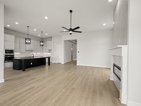 4th image of 5229 Stone Ln