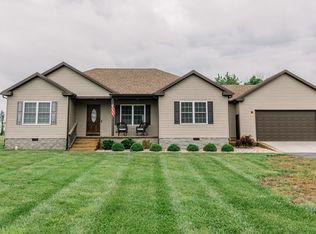 141 Slim Collins Rd, Russellville, KY 42276