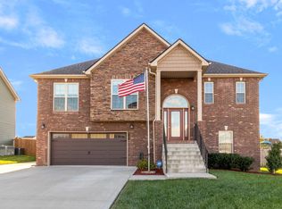 1024 Rushmore Rd, Clarksville, TN 37042