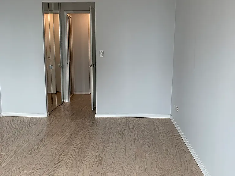 200 Rector Pl #15D — Photo 7