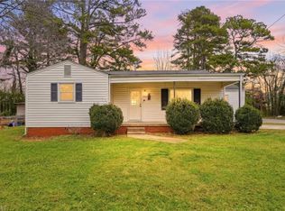 613 Beckner St, Lexington, NC 27292