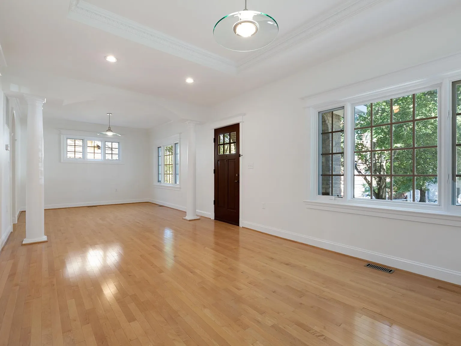 1806 N Danville St — Photo 4