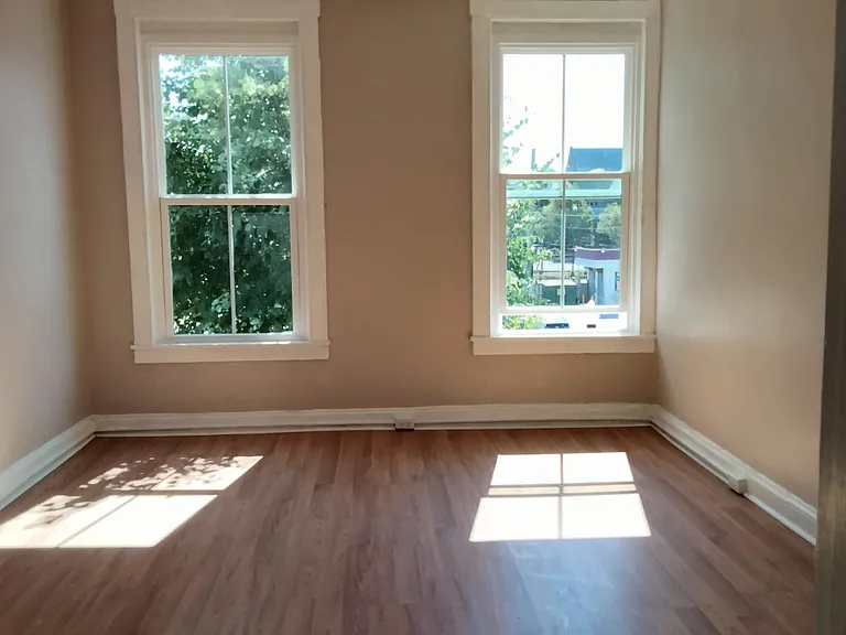 2018 N Charles St #2F — Photo 4