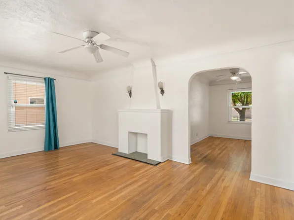 405 Solano Dr NE, Albuquerque, NM 87108