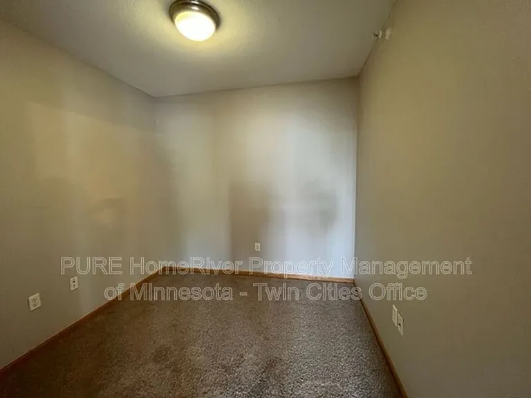 1800 Graham Ave #224 — Photo 9
