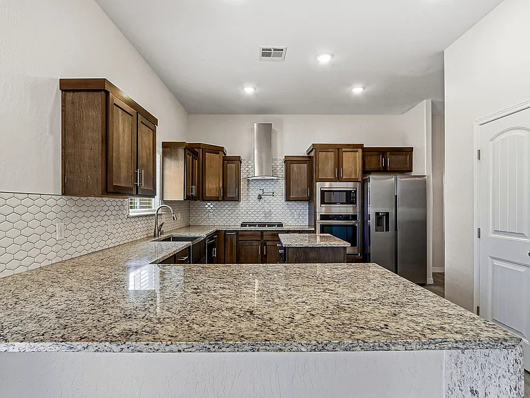 649 La Entrada Cir — Photo 14