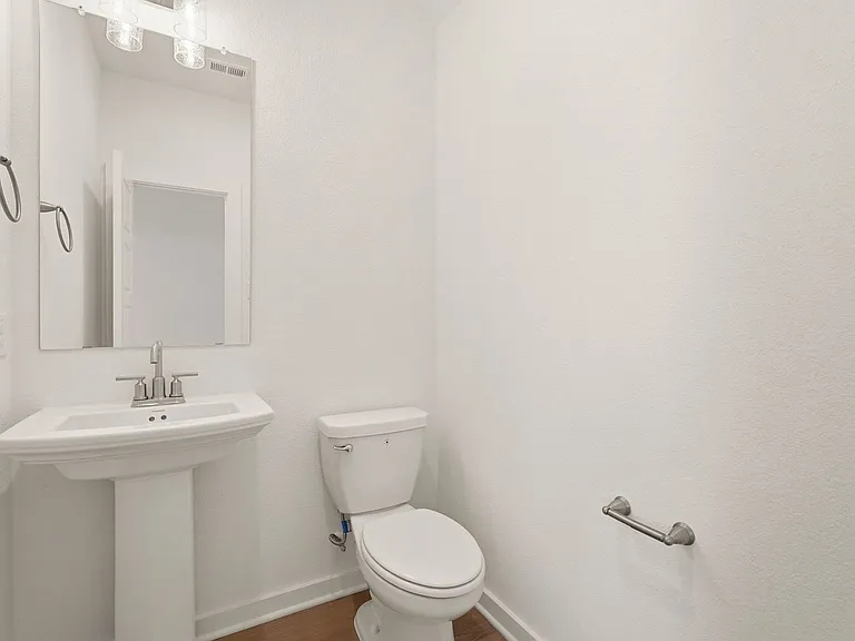 32503 Midsummer Dr — Photo 6