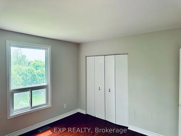 1374 Charles Dr #2B — Photo 7