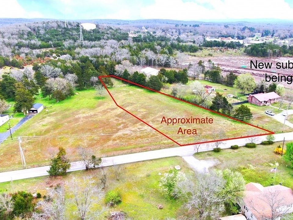 1st image of 1432 Twin Oak Dr