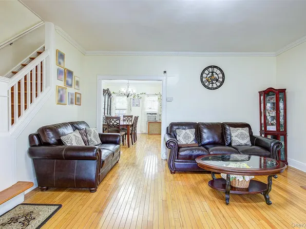 161-10 84th Avenue image 13 of 44