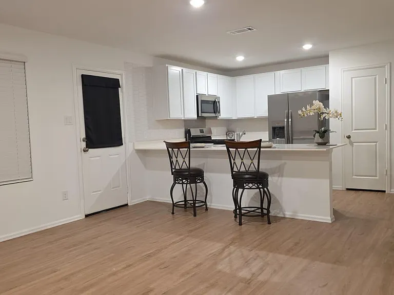 20930 Zuccala Dr — Photo 11