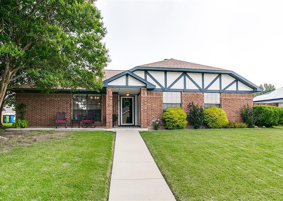 1st image of 1557 Autumn Breeze Ln