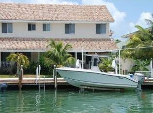 341 9th St, Key Colony Beach, FL 33051