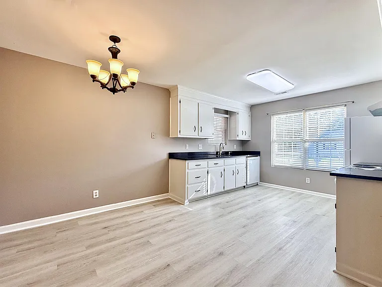 104 Conductor Ct — Photo 14