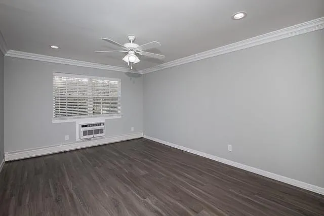 Fairfield Townhouses At Holtsville — Photo 19