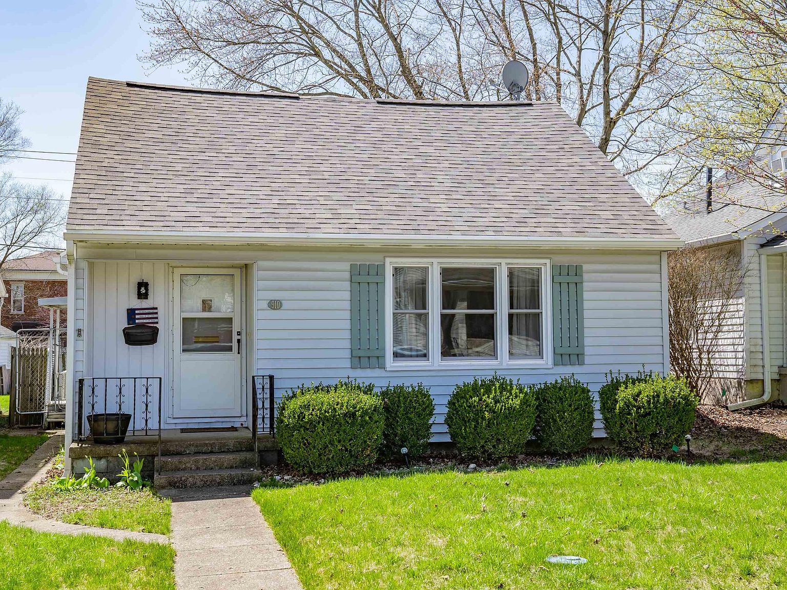 910 Poplar St, Huntington, IN 46750 Zillow