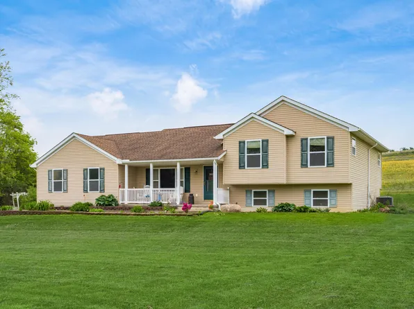 12296 Flint Ridge Rd SE, Newark, OH 43056