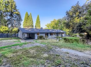 8640 SW McDonald St, Tigard, OR 97224