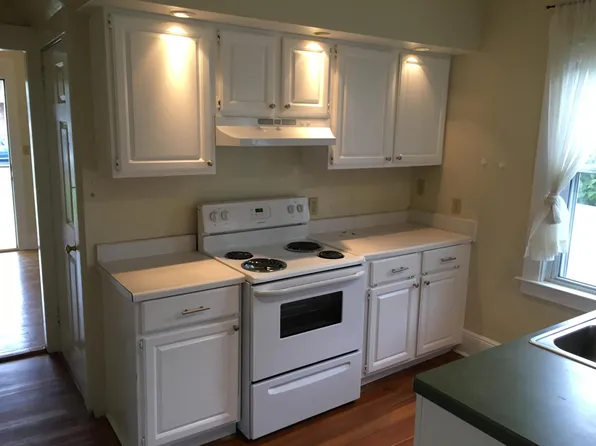 1047 Boulevard, West Hartford, CT 06119