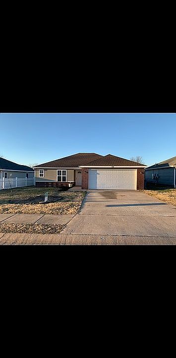 1st image of 62 Cheryl Cir