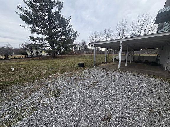 3rd image of 8650 Old Highway 13